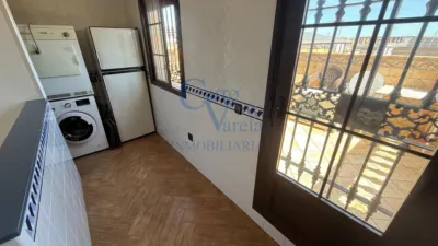 Casa en venta en Calle de Gordal, Centro-Doña Mercedes (Distrito Zona Centro. Dos Hermanas) de 209.900 €