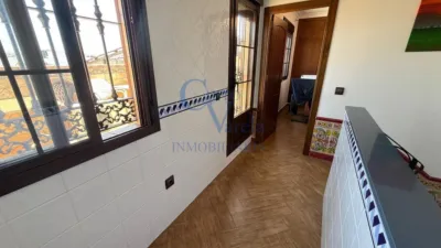 Casa en venta en Calle de Gordal, Centro-Doña Mercedes (Distrito Zona Centro. Dos Hermanas) de 209.900 €