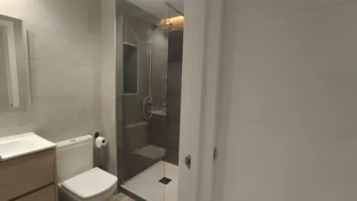 Piso en alquiler en Plaza del Doctor Laguna - Imagen 17