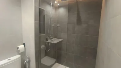 Piso en alquiler en Plaza del Doctor Laguna - Imagen 33