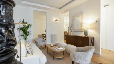 Apartment on Calle de Alfonso XII photo 17