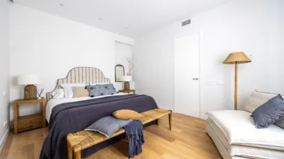 Apartment on Calle de Alfonso XII photo 32