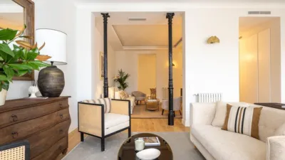 Apartment on Calle de Alfonso XII photo 5
