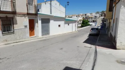 Chalet on Calle del Fresno photo 2