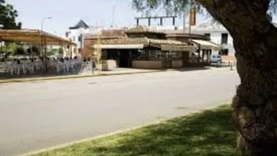 Chalet on Calle del Guadiana photo 3