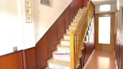 Semi-detached house on Carrer de Porrera photo 13