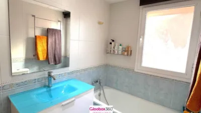 Semi-detached house on Carrer de Porrera photo 43
