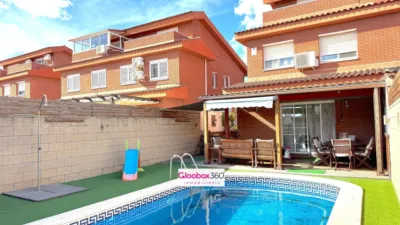 Semi-detached house on Carrer de Porrera photo 66