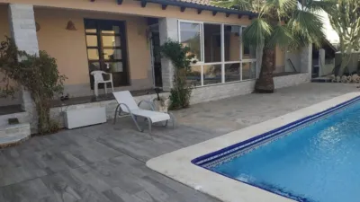 Chalet in Villamartin photo 2
