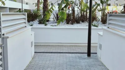 Piso en alquiler en Calle Haití, Bellavista (Distrito Bellavista-La Palmera. Sevilla Capital) de 1.349 €<span>/mes</span>