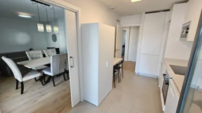 Piso en alquiler en Calle Haití, Bellavista (Distrito Bellavista-La Palmera. Sevilla Capital) de 1.349 €<span>/mes</span>