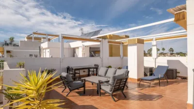 Apartment on Carrer del Pintor Boti-Villacosta I photo 19