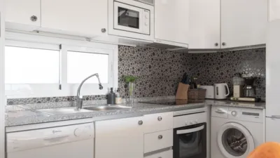 Apartment on Carrer del Pintor Boti-Villacosta I photo 5