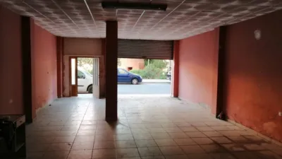 Local comercial en alquiler en Parque Sur - Vista 2