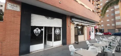 Local comercial en alquiler en Avenida de Benicàssim, Norte (Castelló de la Plana) de 700 €<span>/mes</span>