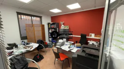 Local comercial en venta en Industria-Bomberos - Vista 3