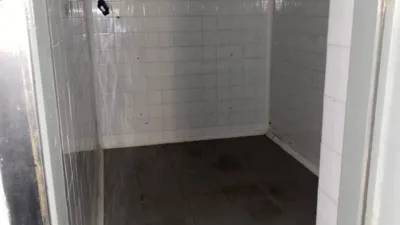 Local comercial en venta en Ensanche-Franciscanos - Vista 4