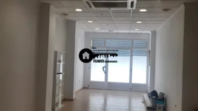 Local comercial en venta en Industria - Vista 2