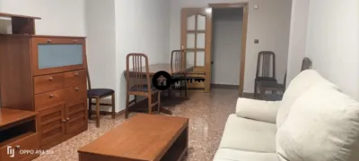 Piso en alquiler en Centro-Rosario, Fátima-Franciscanos (Albacete Capital) de 850 €<span>/mes</span>