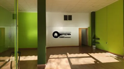 Local comercial en venta en Carrefour - Más