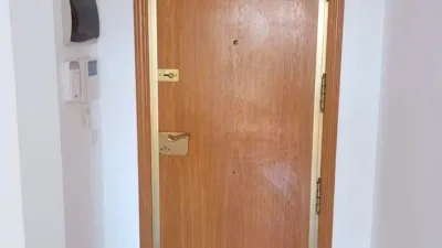Piso en calle de Algeciras photo 55