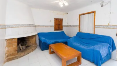 Casa en venta en Calle Font de la Salud, 16, Norte (Castelló de la Plana) de 75.000 €