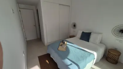 Apartment on Alicia Street photo 10