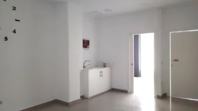 Local comercial en alquiler en Avenida del Balneario - Vista 3