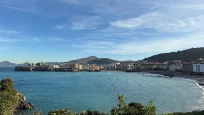 Piso en venta en Calle del Sable, 8, Playa Ostende (Castro Urdiales) de 400.000 €