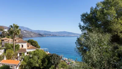 Chalet en venta en Calle de Pinotajos, 7, Velilla (Almuñécar) de 595.900 €