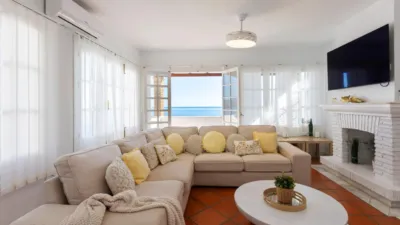 Chalet en venta en Calle de Pinotajos, 7, Velilla (Almuñécar) de 595.900 €