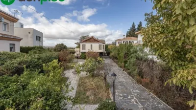 House on Paseo de Huétor-Vega photo 35