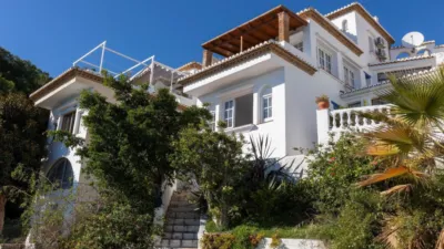 Chalet en venta en Calle de Pinotajos, 7, Velilla (Almuñécar) de 595.900 €