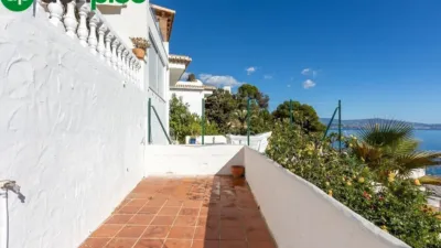 Chalet en venta en Calle de Pinotajos, 7, Velilla (Almuñécar) de 595.900 €
