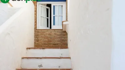 Chalet en venta en Calle de Pinotajos, 7, Velilla (Almuñécar) de 595.900 €