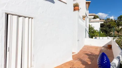 Chalet en venta en Calle de Pinotajos, 7, Velilla (Almuñécar) de 595.900 €