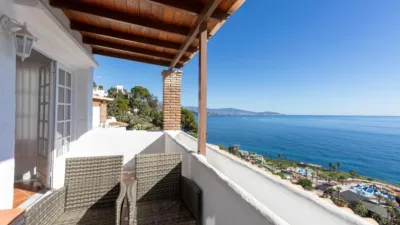 Chalet en venta en Calle de Pinotajos, 7, Velilla (Almuñécar) de 595.900 €