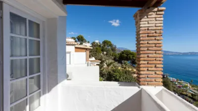 Chalet en venta en Calle de Pinotajos, 7, Velilla (Almuñécar) de 595.900 €