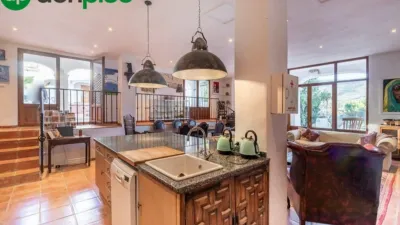 Chalet on Cortijo Salinas Street photo 20