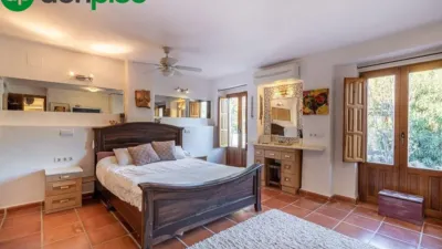 Chalet on Cortijo Salinas Street photo 32