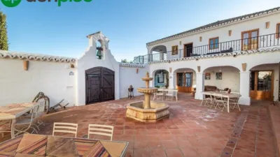 Chalet on Cortijo Salinas Street photo 7
