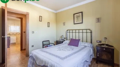 Chalet on Calle Diseminados (Detached Dwelling) photo 15