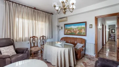 Piso en venta en Avenida de Madrid, 20, San Ildefonso (Hospital Real) (Distrito Beiro. Granada Capital) de 459.000 €