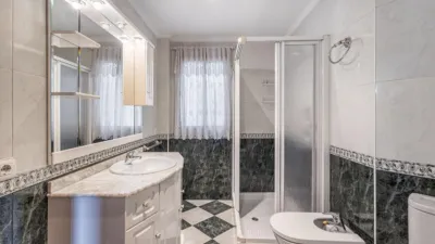 Piso en venta en Avenida de Madrid, 20, San Ildefonso (Hospital Real) (Distrito Beiro. Granada Capital) de 459.000 €