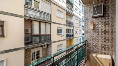 Piso en venta en Avenida de Madrid, 20, San Ildefonso (Hospital Real) (Distrito Beiro. Granada Capital) de 459.000 €