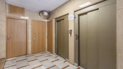 Piso en venta en Avenida de Madrid, 20, San Ildefonso (Hospital Real) (Distrito Beiro. Granada Capital) de 459.000 €