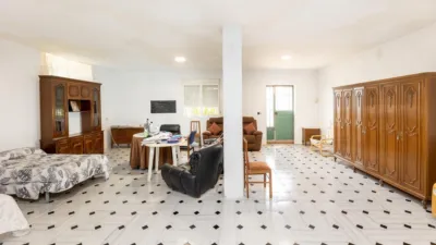 Chalet on Calle de las Mimbres photo 34