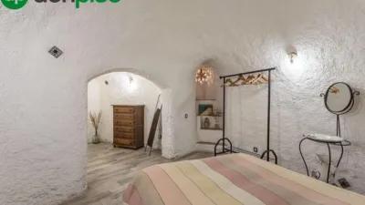 House in Cuesta de San Antonio photo 40