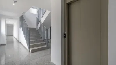 Top-floor apartment on Calle de Torrente Ballester, 3 photo 28