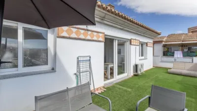 Top-floor apartment on Calle de Torrente Ballester, 3 photo 4